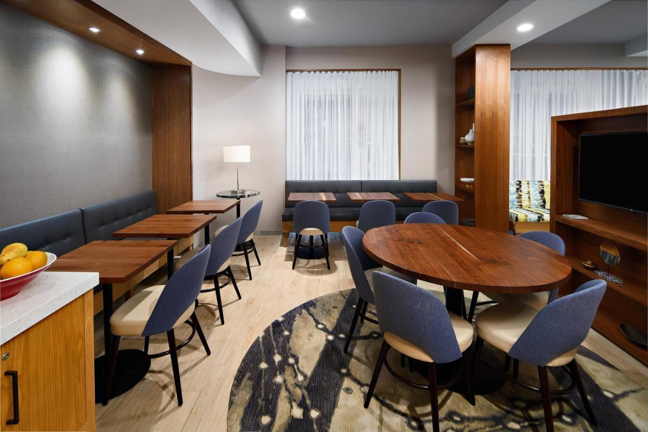 Towneplace Suites By Marriott New York Manhattan/Times Square Εξωτερικό φωτογραφία