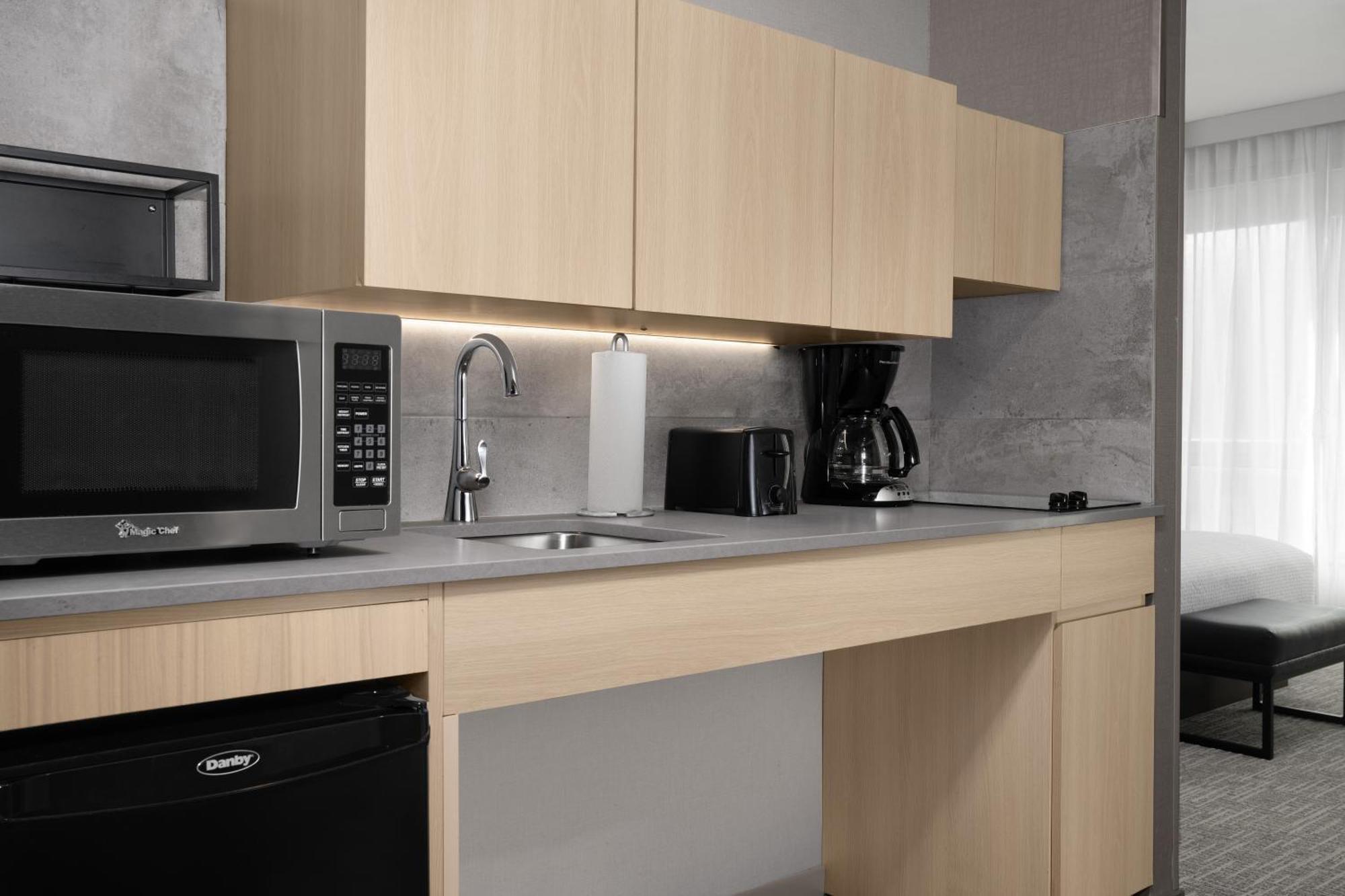 Towneplace Suites By Marriott New York Manhattan/Times Square Εξωτερικό φωτογραφία